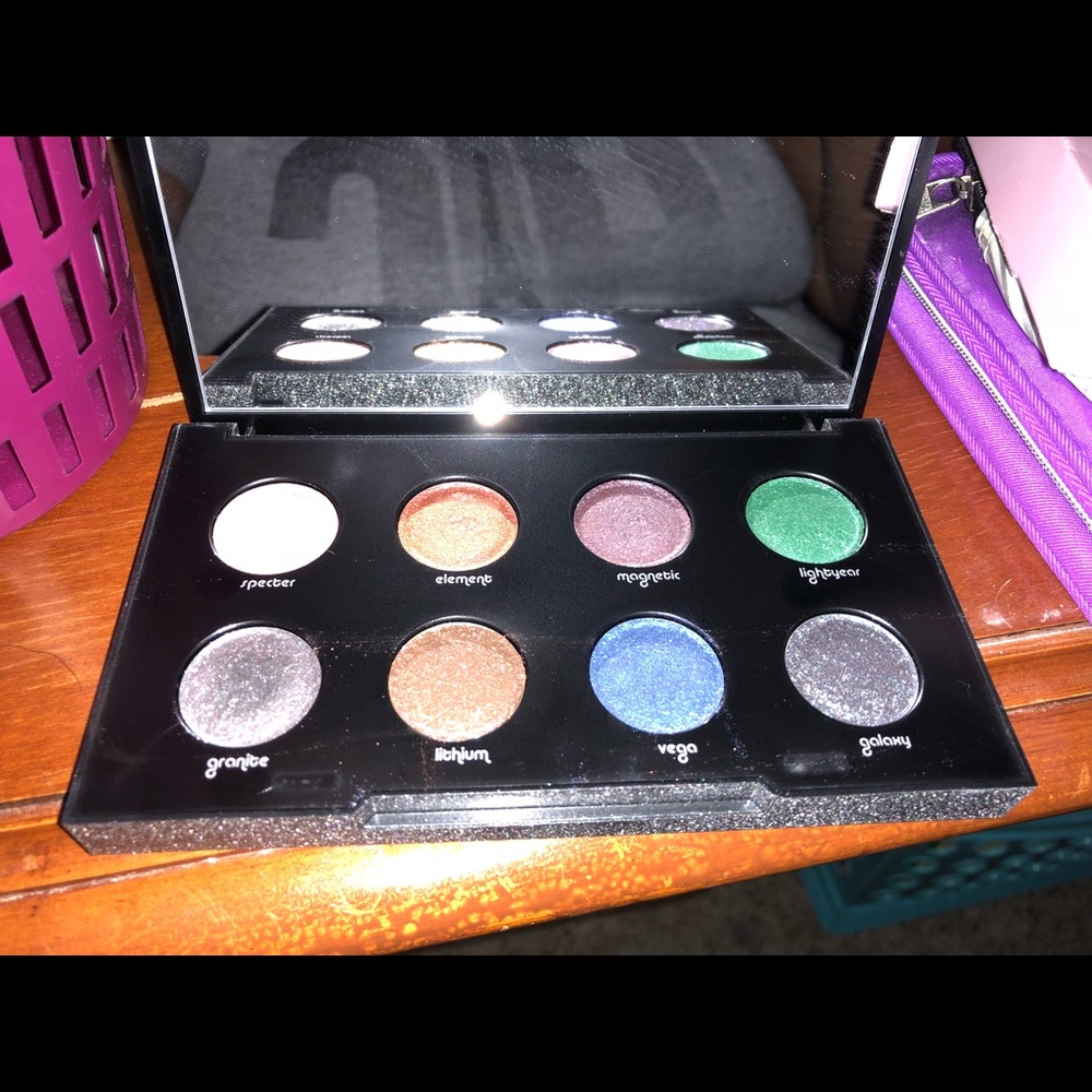 Urban Decay Moondust